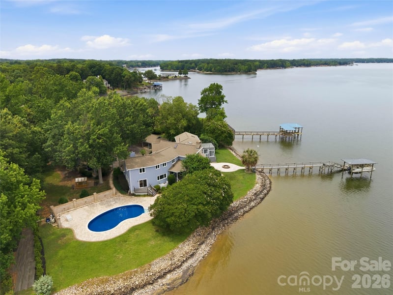 4872 E Liberty Hill Road, York, SC - 4 beds, 4.5 baths, 5,233 sqft - $1,875,000