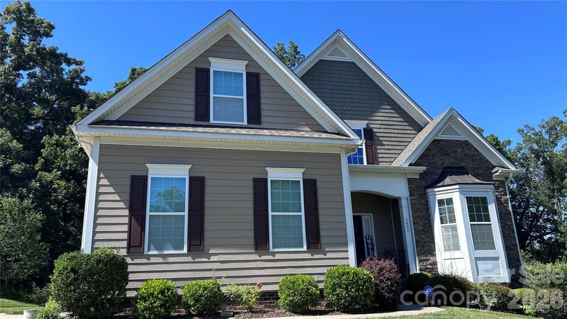 6405 Alba Rose Lane, Huntersville, NC - 5 beds, 3.5 baths, 3,042 sqft - $699,000