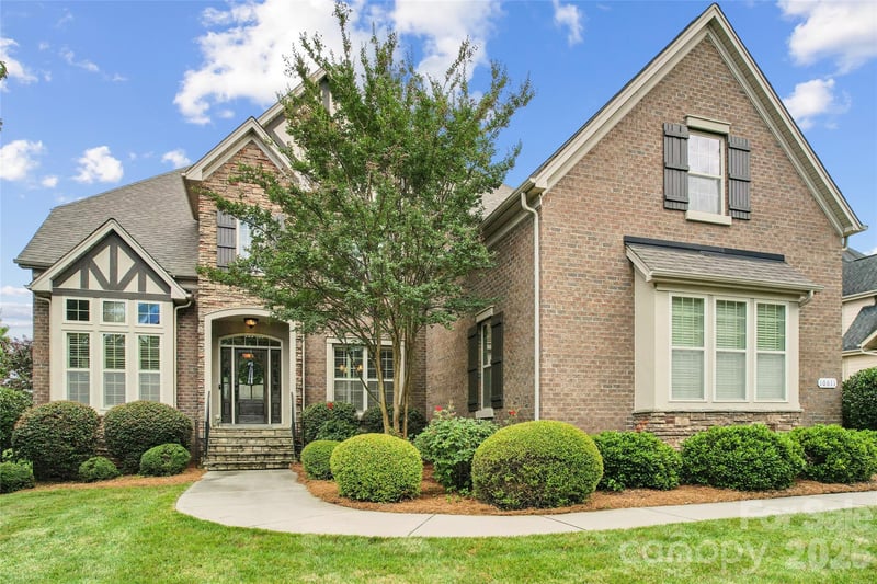 10611 Euclid Avenue NW, Concord, NC - 5 beds, 4 baths, 4,078 sqft - $865,000