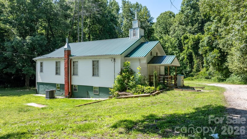1715 Morningstar Church Road, Lenoir, NC - 1 bath, 1,430 sqft - $149,900