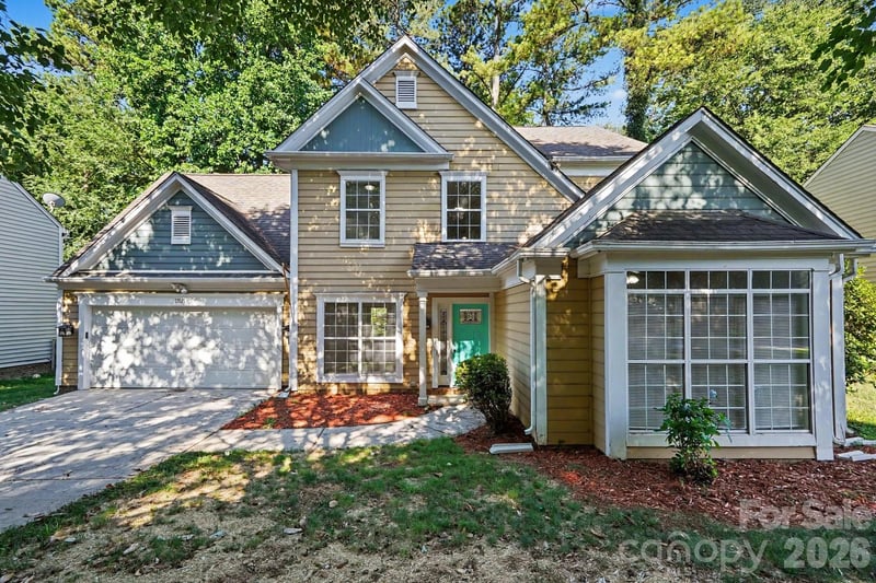 11921 Moonshadow Lane, Huntersville, NC - 4 beds, 2.5 baths, 2,484 sqft - $475,000