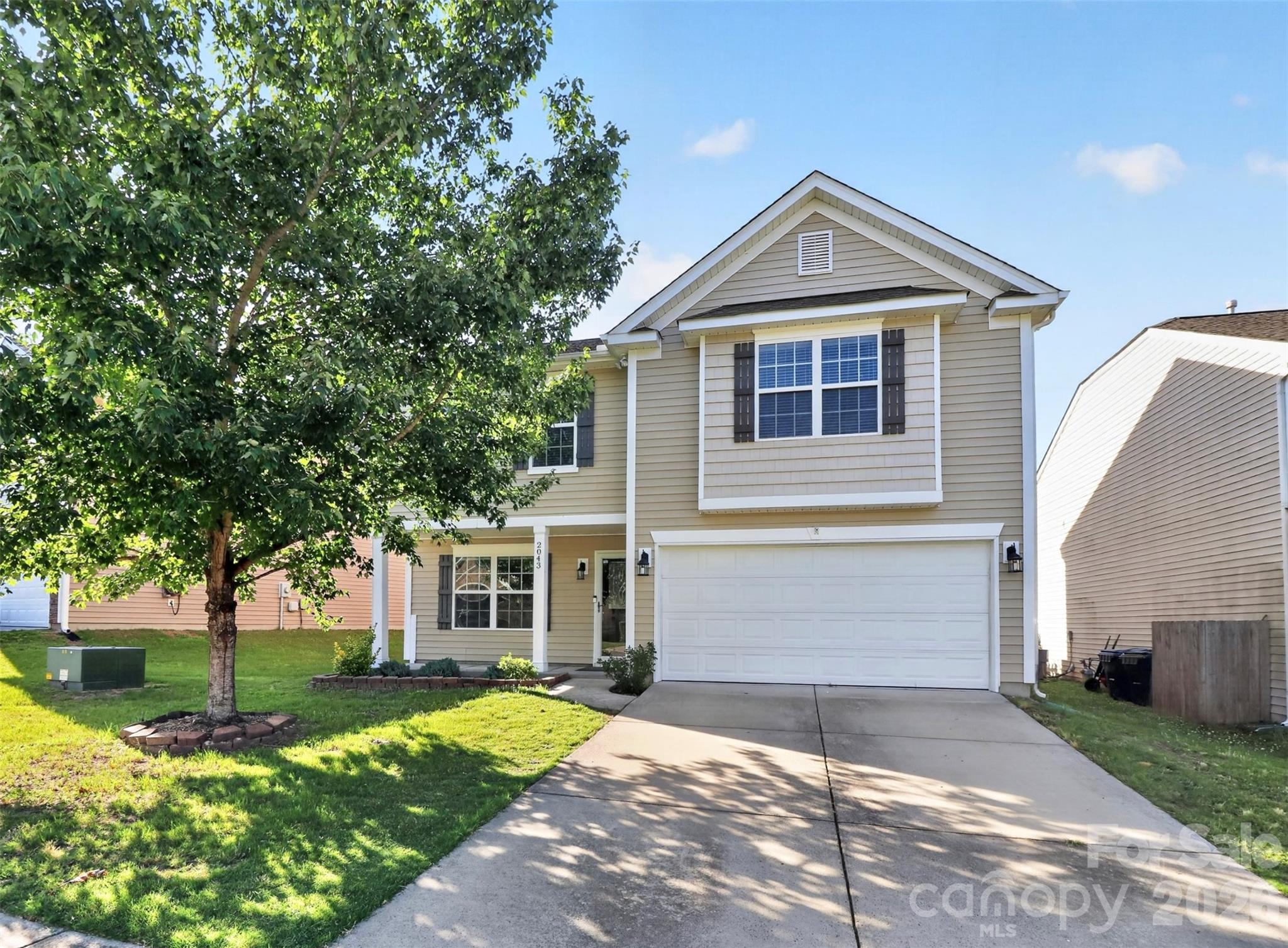 2043 Grimley Lane, Fort Mill, SC. property listing photo