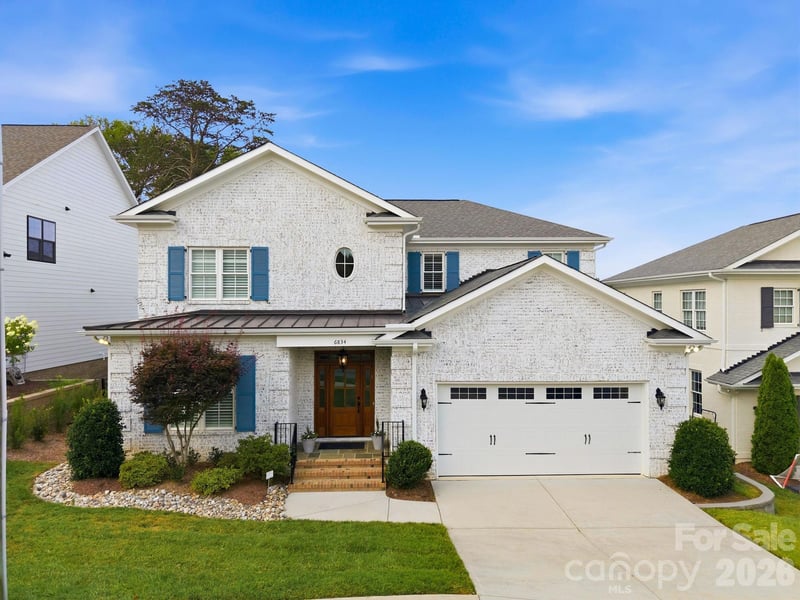 6834 Providence Lane W, Charlotte, NC - 4 beds, 3.5 baths, 3,852 sqft - $1,550,000