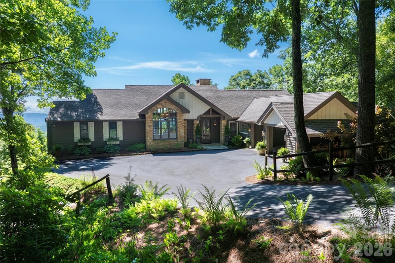 100 Meadow Ridge Drive, Lake Toxaway, NC - 4 beds, 5.5 baths, 4,691 sqft - $3,875,000