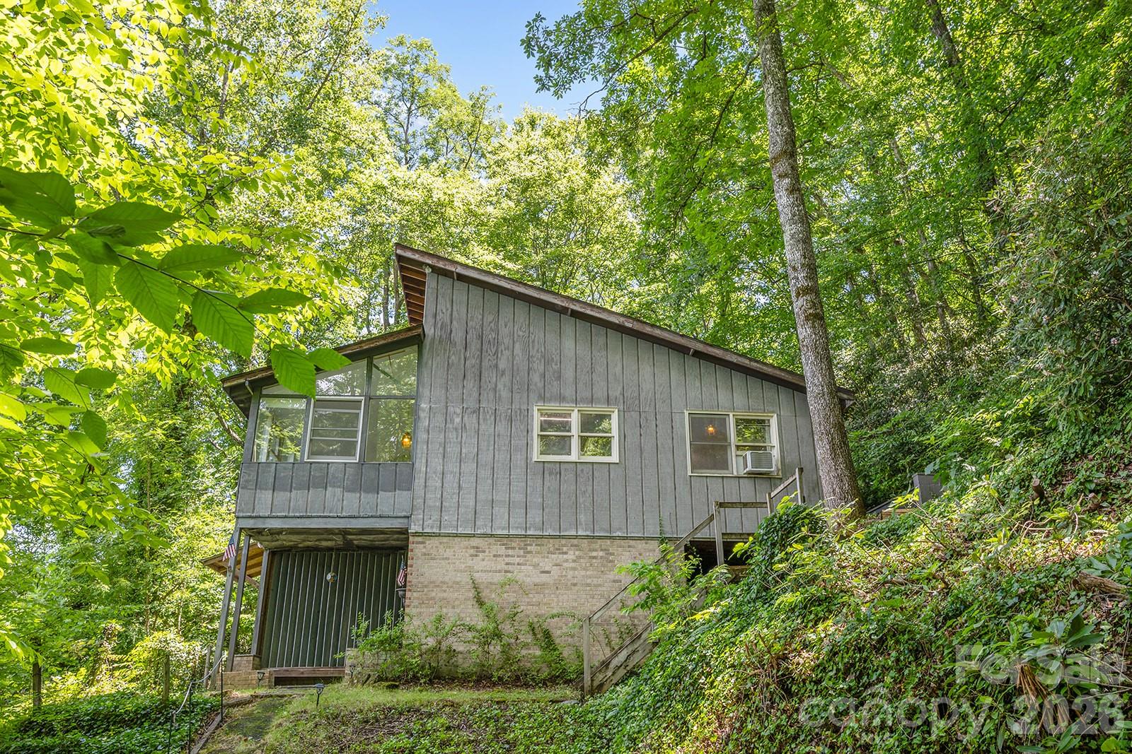 376 Stoney Brook Road, Penrose, NC. property listing photo