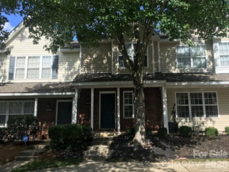 3139 Falling Rock Court, Charlotte, NC - 3 beds, 3.5 baths, 1,639 sqft - $235,000