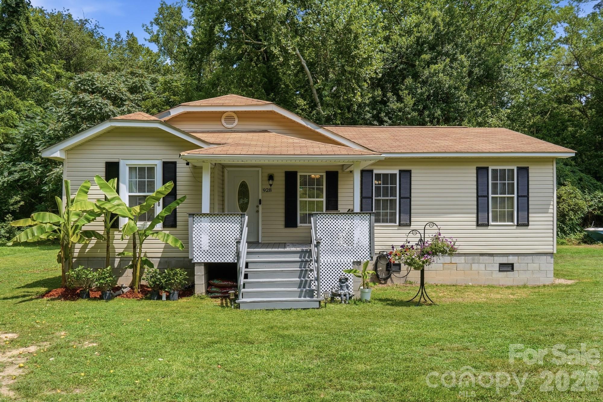 928 Oval Street, Kannapolis, NC. property listing photo