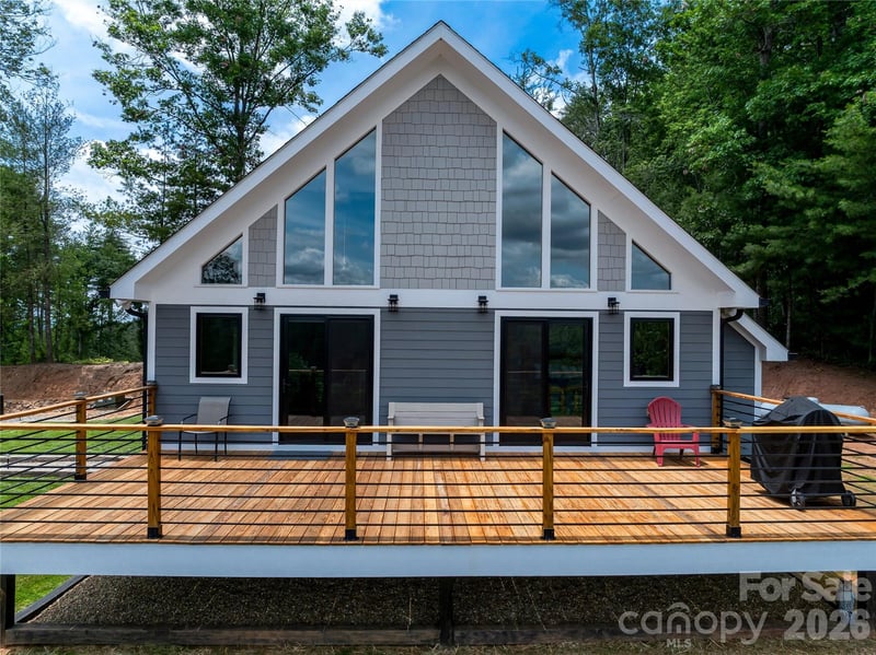143 Fox Grape Hollow Road, Mars Hill, NC - 2 beds, 1.5 baths, 1,024 sqft - $439,000