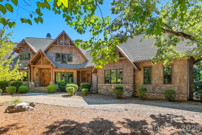9208 Flying Eagle Lane, Charlotte, NC - 3 beds, 3.5 baths, 3,511 sqft - $2,225,000
