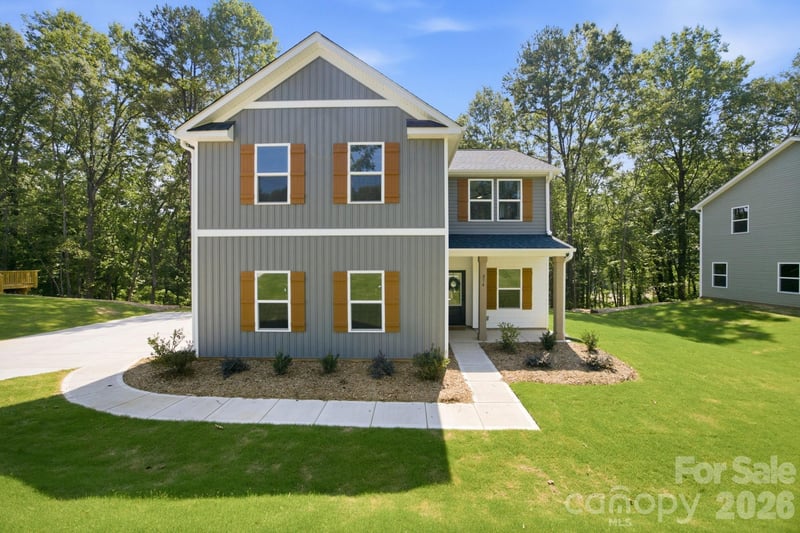 314 North Street, Dallas, NC - 4 beds, 2.5 baths, 2,053 sqft - $379,000