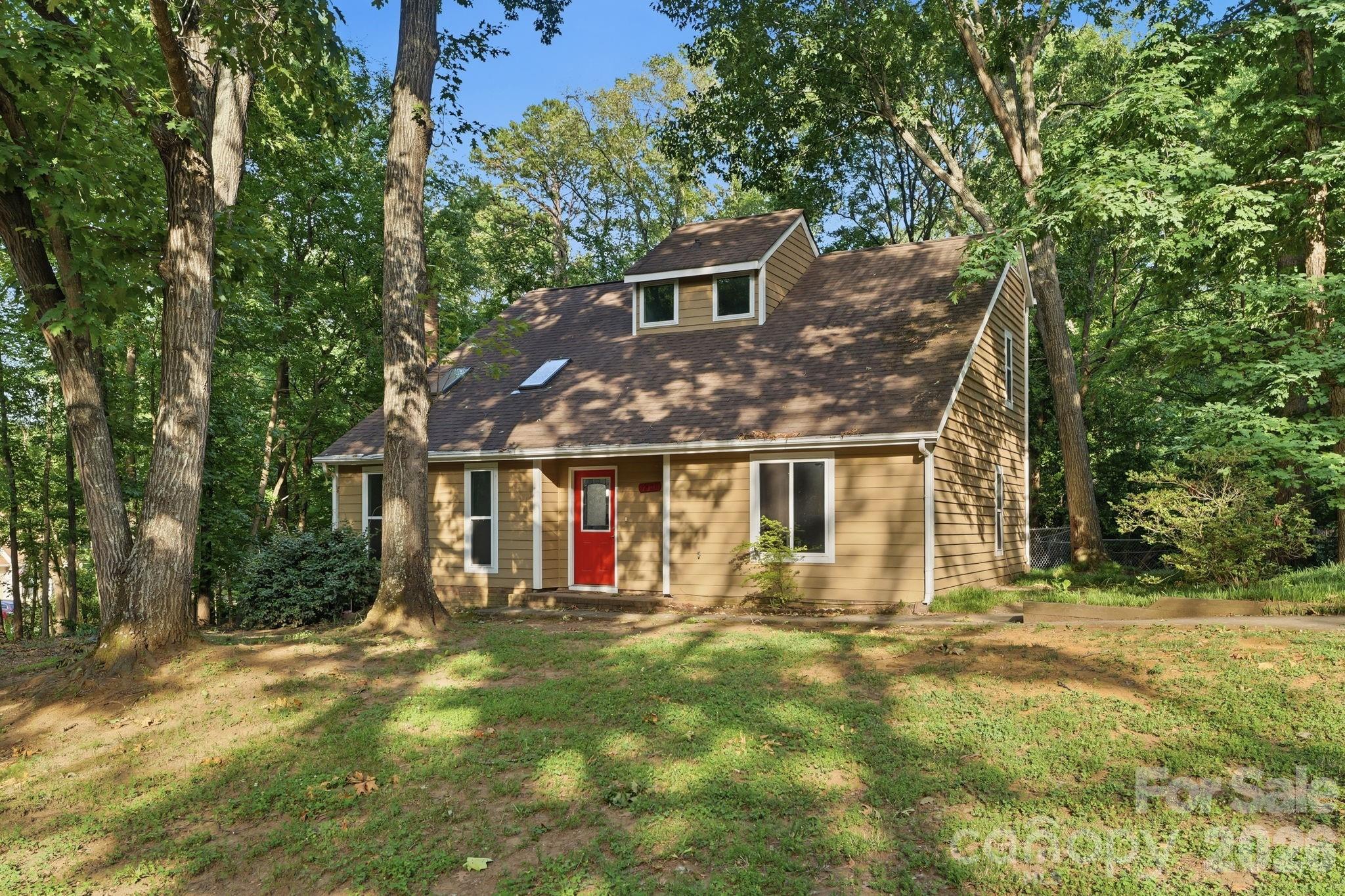 7401 Park Vista Circle, Charlotte, NC. property listing photo