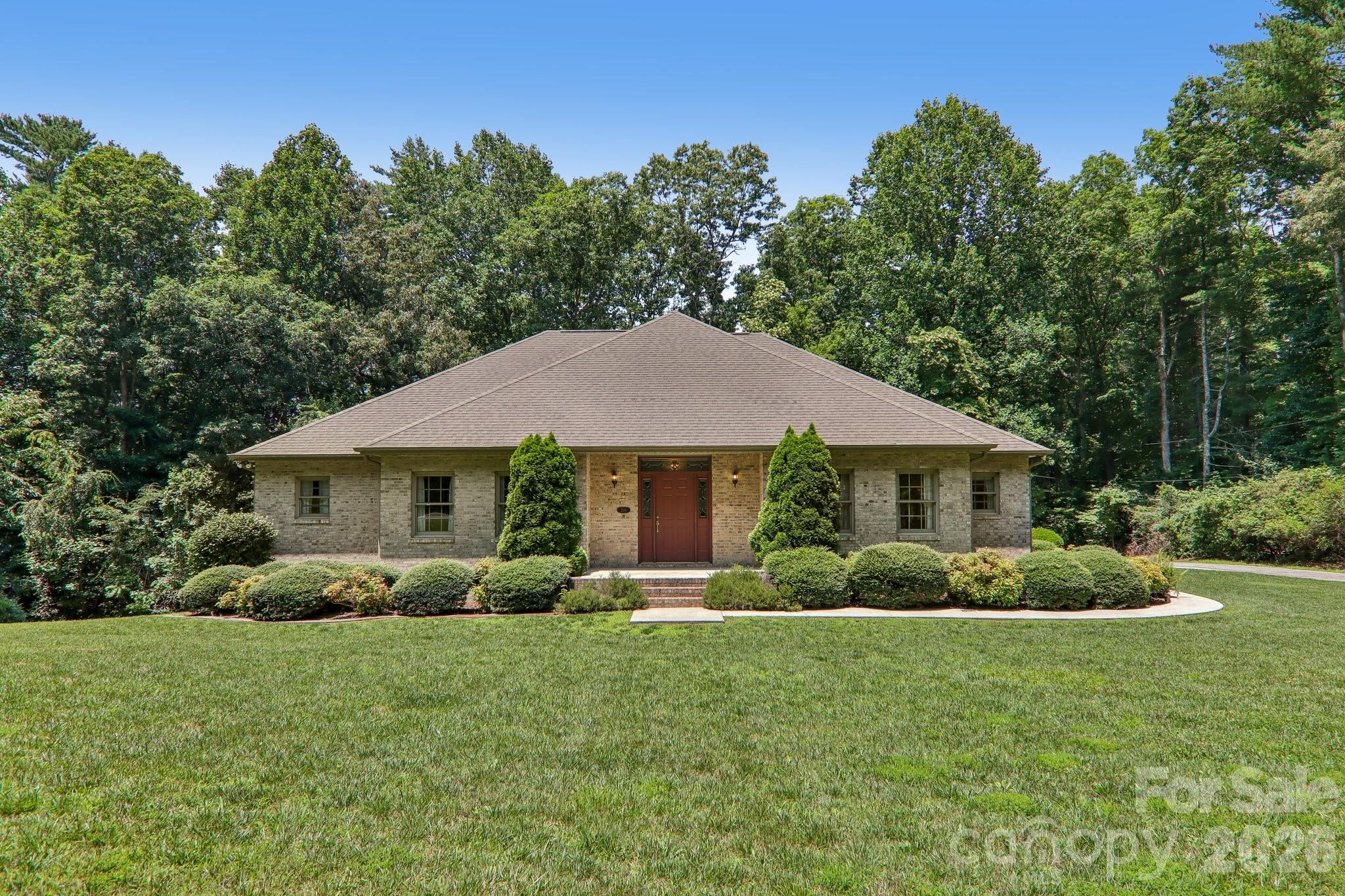 208 Arbor Lane, Hendersonville, NC. property listing photo