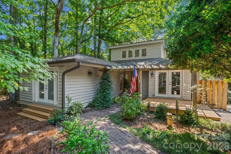 2 Five Oaks Lane Apt 2, Lake Wylie, SC - 3 beds, 2.5 baths, 2,011 sqft - $575,000