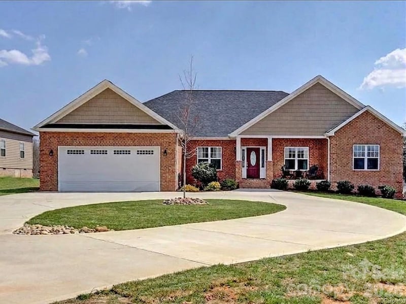 4574 Hunter Rhyne Road, Lincolnton, NC - 4 beds, 3 baths, 2,394 sqft - $590,000