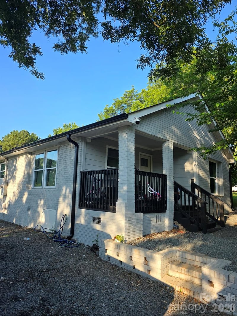 803 Gordon Street, Monroe, NC - 3 beds, 2 baths, 847 sqft - $285,000