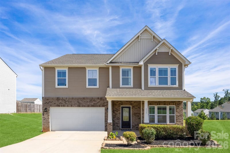 111 Trick Ski Lane, Statesville, NC - 4 beds, 2.5 baths, 3,159 sqft - $384,900