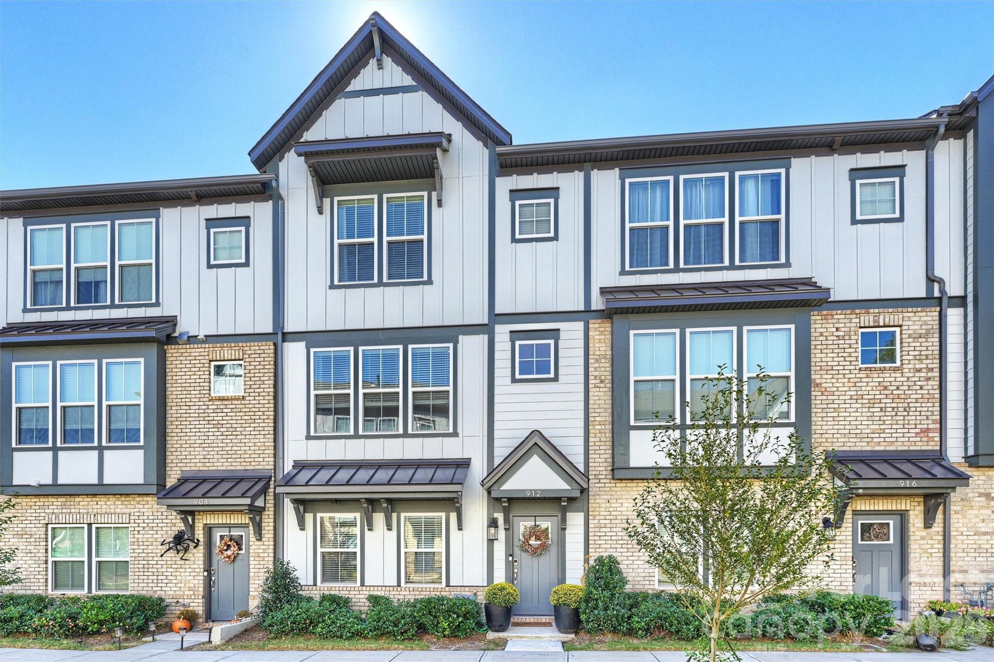912 Mary Max Drive, Davidson, NC. property listing photo