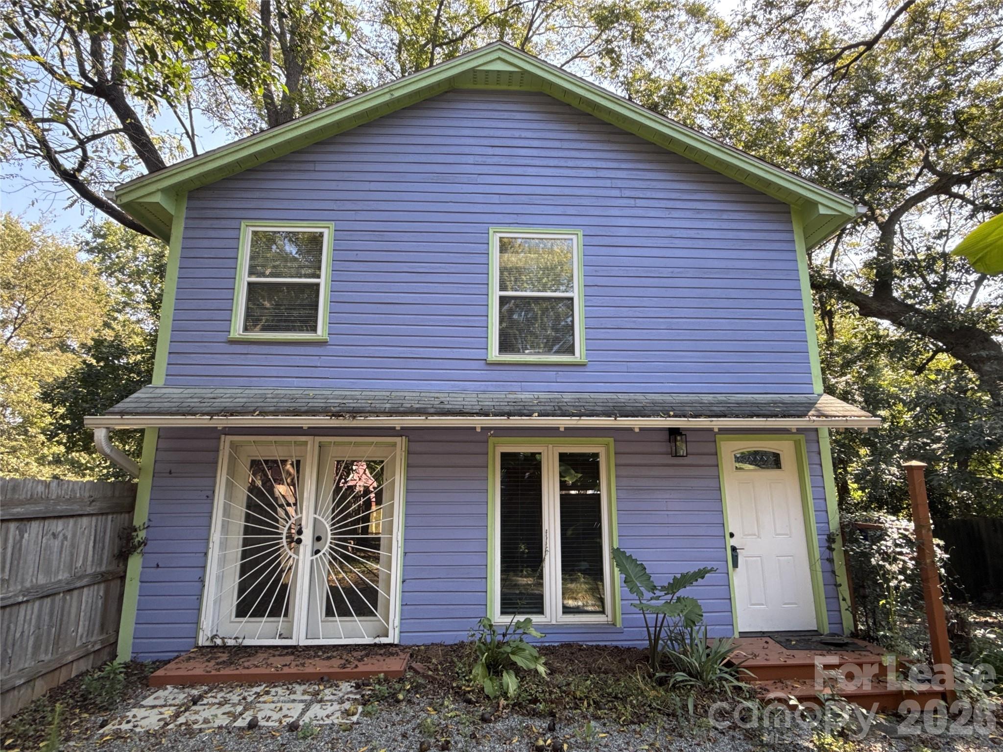 213 S Summit Ave, Charlotte, NC 28208. property listing photo