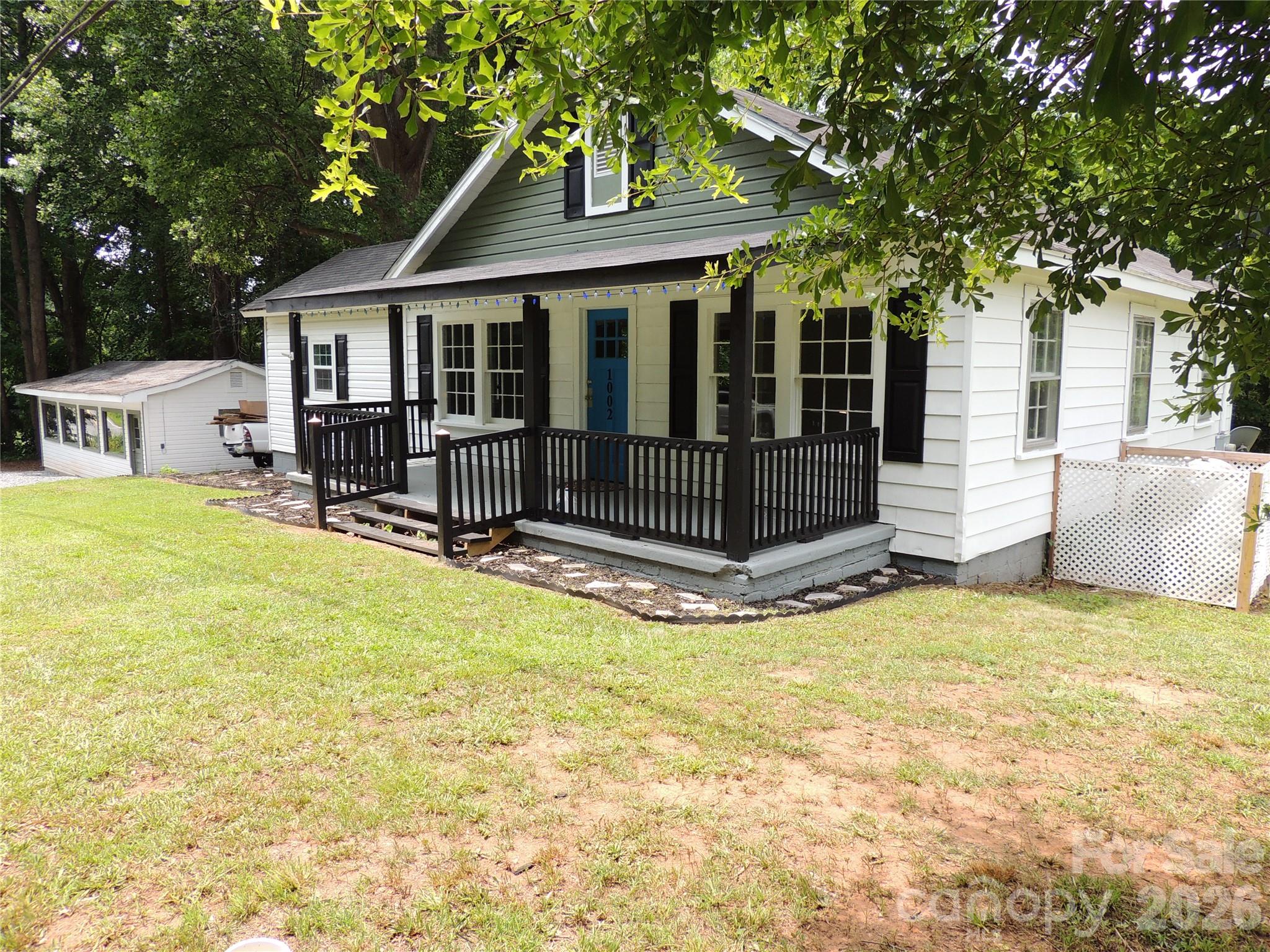 1002 S Main Street S, Rutherfordton, NC. property listing photo