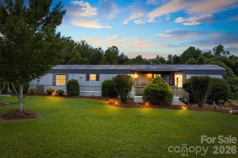 2143 Templeton Road, Clover, SC - 3 beds, 2 baths, 1,211 sqft - $203,000