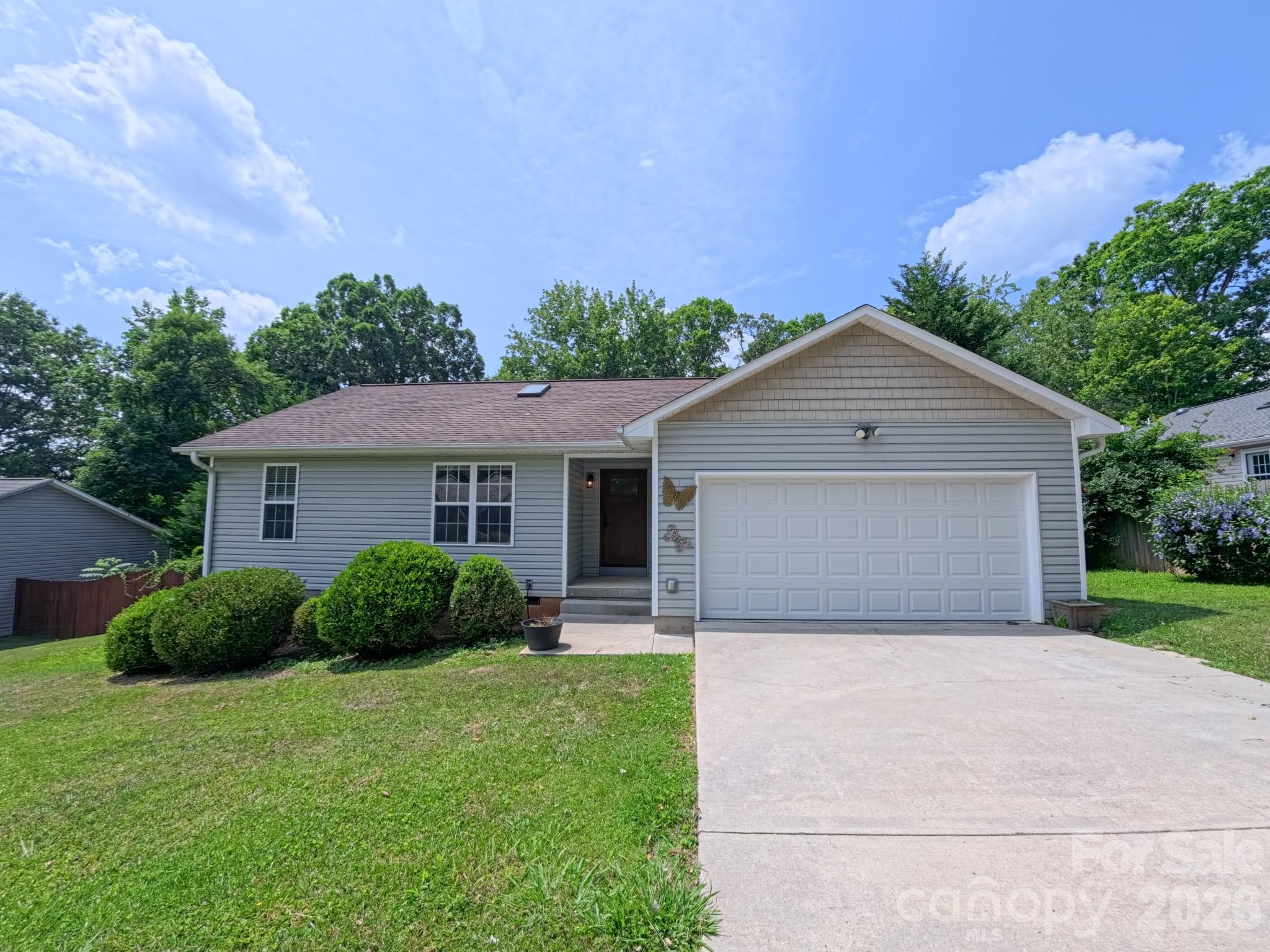 101 Tail Feather Lane, Candler, NC. property listing photo