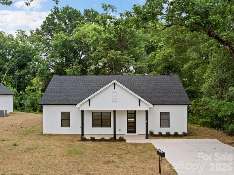 315 W Chestnut Street, Stanley, NC - 3 beds, 2 baths, 1,311 sqft - $358,000