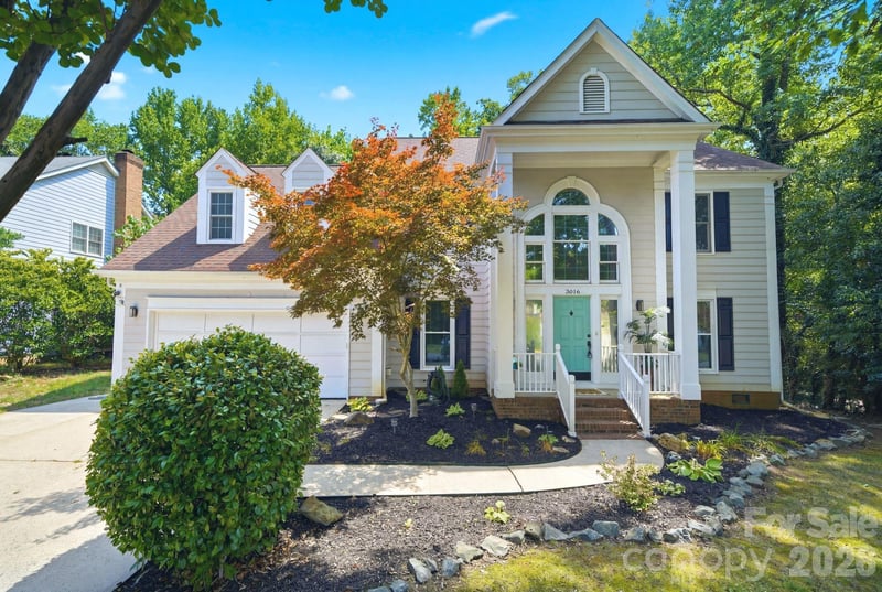 3616 Linden Berry Lane, Charlotte, NC - 4 beds, 2.5 baths, 2,607 sqft - $537,500