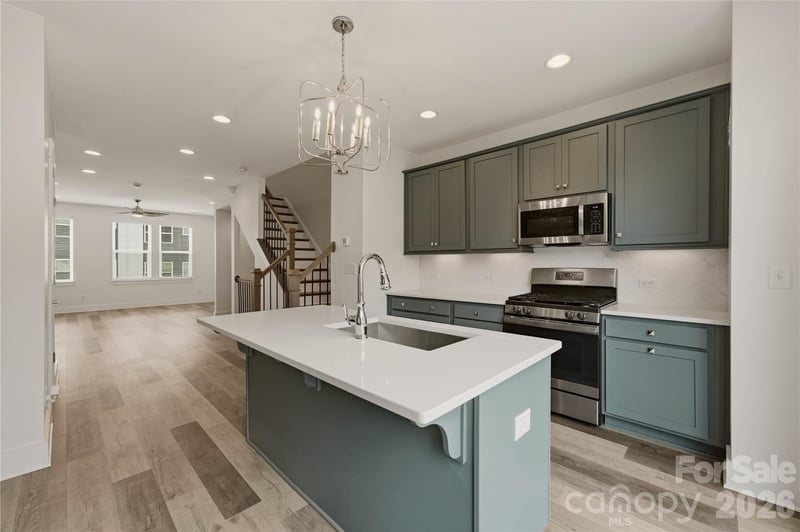 235 S Bruns Avenue, Charlotte, NC - 2 beds, 2.5 baths, 1,559 sqft - $474,900
