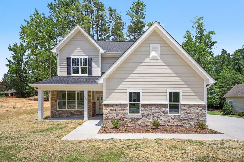 101 Delancy Street, Locust, NC - 4 beds, 3.5 baths, 2,773 sqft - $560,000