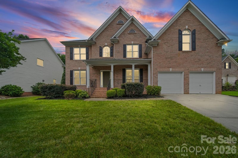 13818 Ballantyne Meadows Drive, Charlotte, NC - 4 beds, 3 baths, 3,400 sqft - $795,000