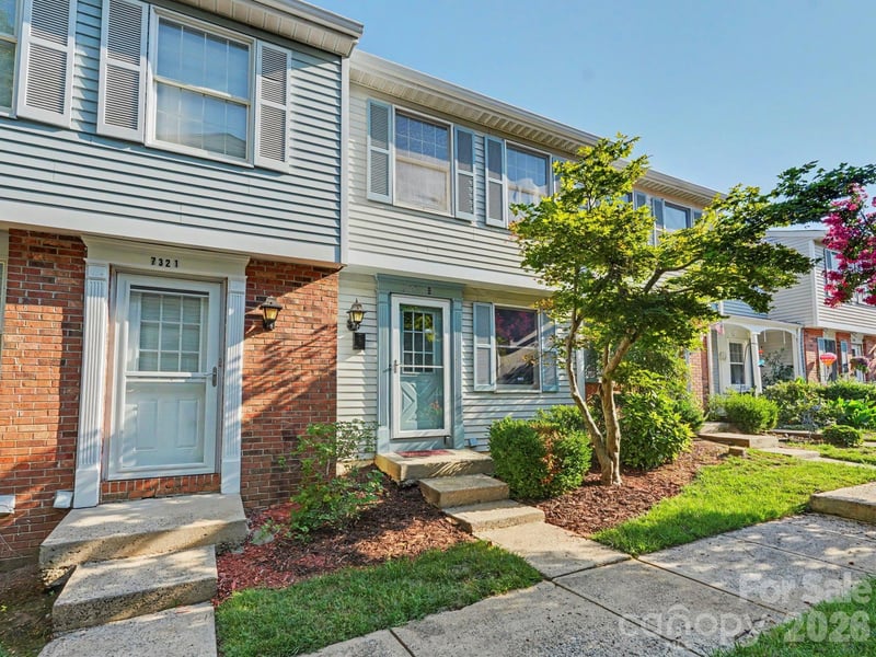 7321 Pebblestone Drive B, Charlotte, NC - 2 beds, 1.5 baths, 1,318 sqft - $197,000