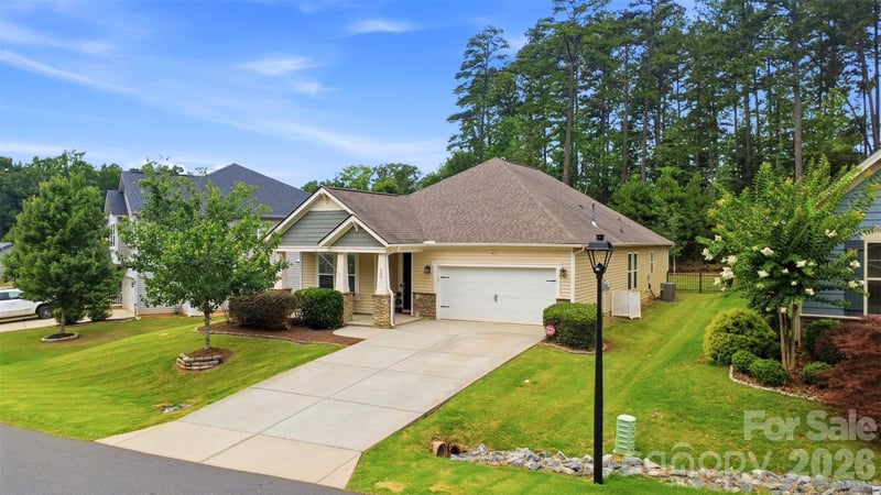 620 Ardent Trail, Belmont, NC - 3 beds, 2.5 baths, 1,966 sqft - $475,000