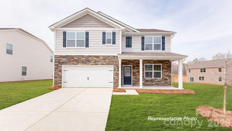 258 Wellshire Street, Mooresville, NC - 5 beds, 3 baths, 2,511 sqft - $452,000