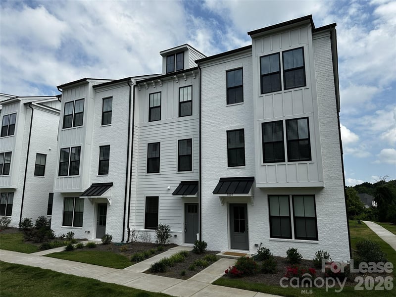 5005 Layman Drive, Charlotte, NC - 4 beds, 3.5 baths, 1,887 sqft - $3,295