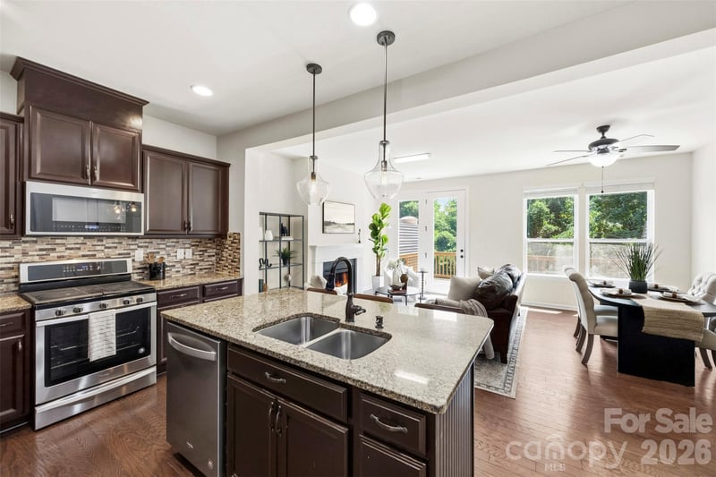1044 Archibald Avenue, Fort Mill, SC - 3 beds, 3.5 baths, 2,034 sqft - $385,000