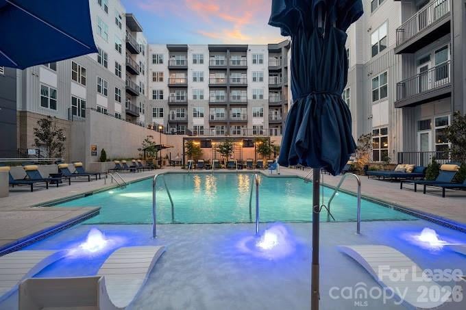 2020 W Morehead Street FOXTROT, Charlotte, NC - 2 beds, 2 baths, 1,072 sqft - $2,227