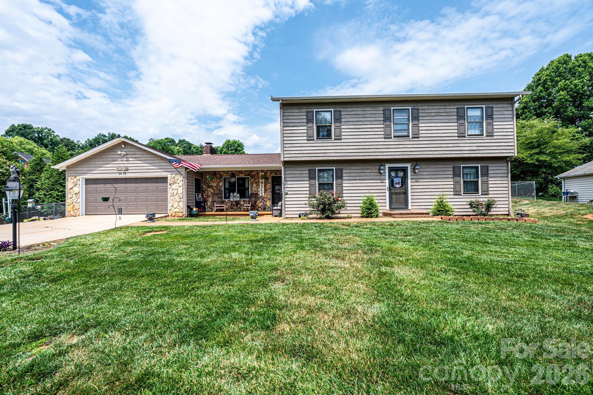 5976 Gold Creek Estate Drive, Hickory, NC. property listing photo