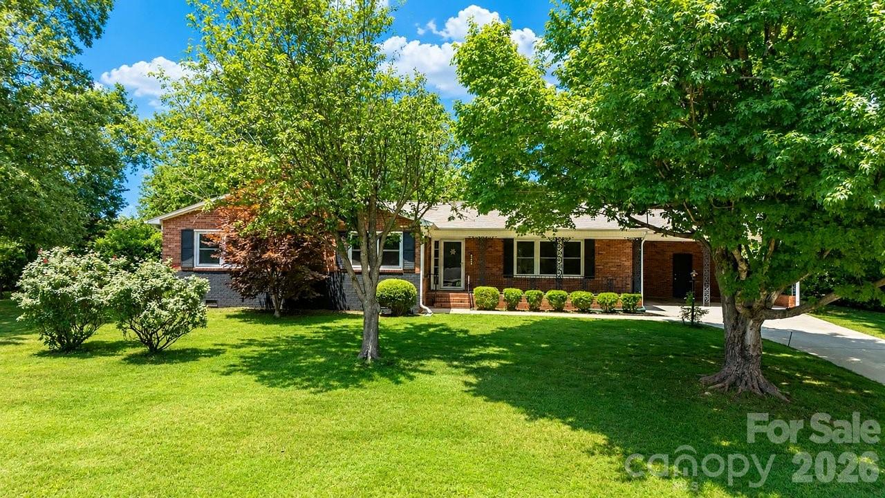 706 Hedrick Drive, Statesville, NC. property listing photo