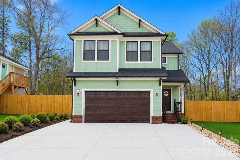 1416 Browdis Avenue, Kannapolis, NC - 4 beds, 2.5 baths, 2,322 sqft - $435,000