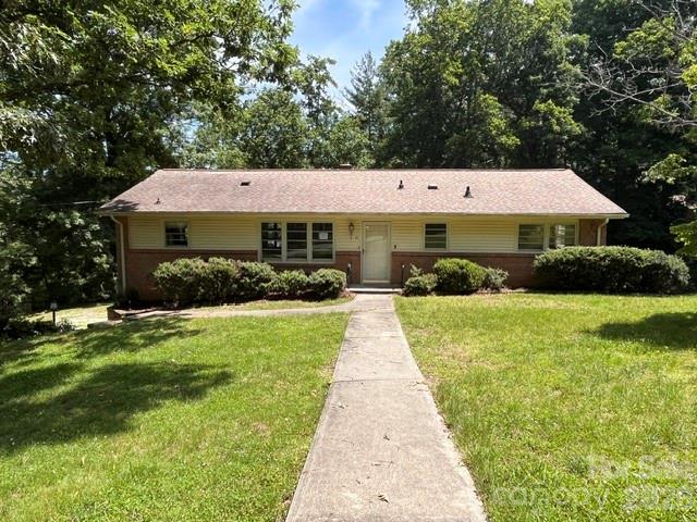 14 Valle Vista Drive, Asheville, NC. property listing photo