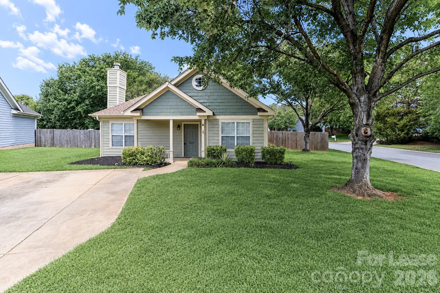 1224 Larkspur Drive, Mooresville, NC. property listing photo