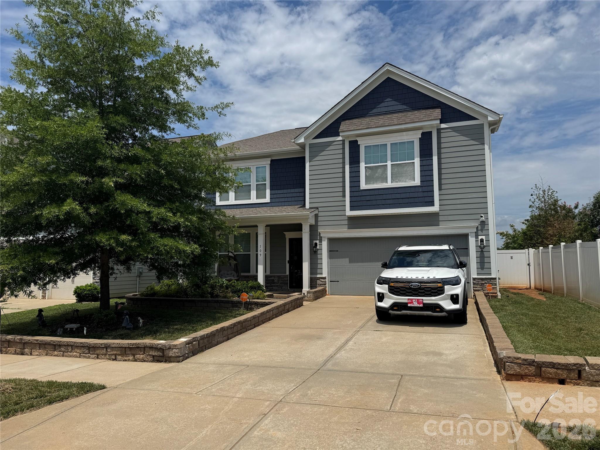 109 E Americana Drive, Mooresville, NC. property listing photo