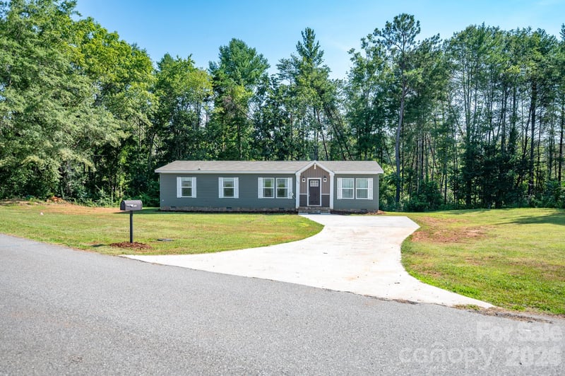 164 Basin Trail, Rutherfordton, NC - 3 beds, 2 baths, 1,508 sqft - $230,000