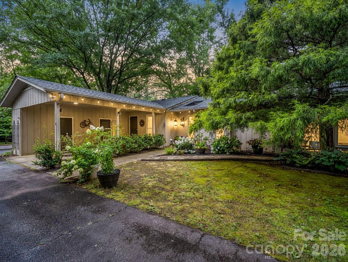 91 Diamond Ridge Lane, Columbus, NC. property listing photo