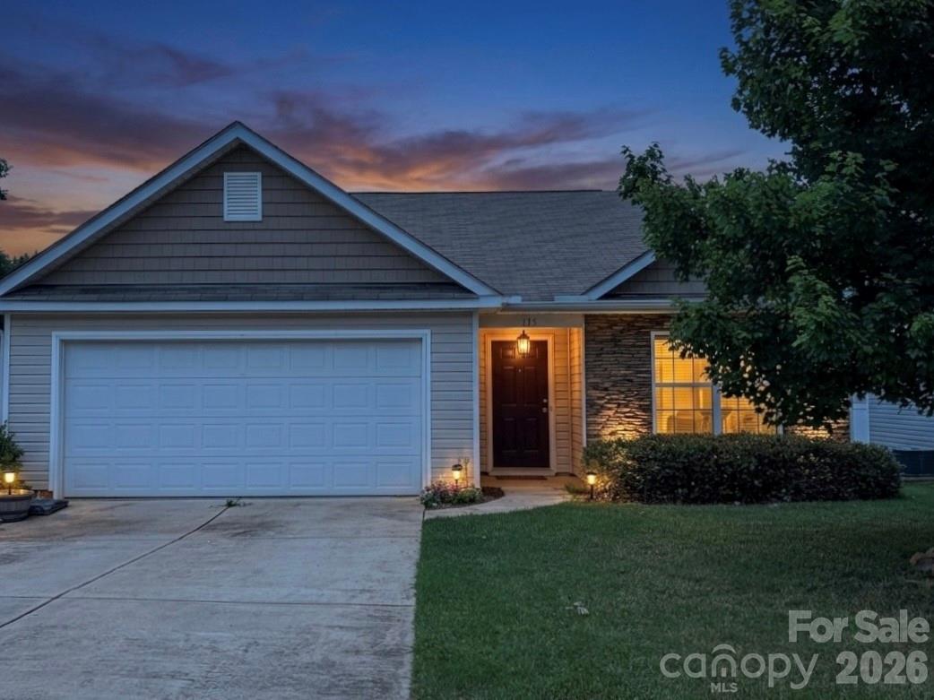 135 Mossy Pond Road, Statesville, NC. property listing photo