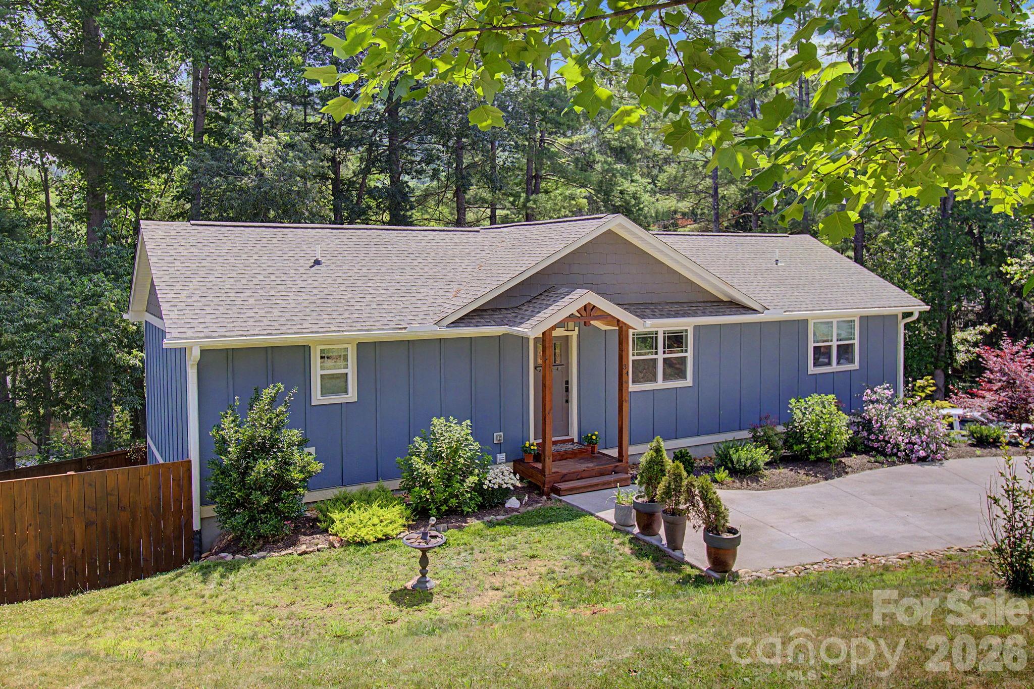 34 Aster Ridge Drive, Waynesville, NC. property listing photo