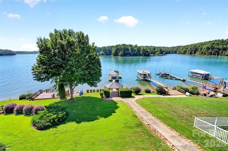 831 Lake Club Drive, Nebo, NC - 2 beds, 3.5 baths, 3,060 sqft - $1,490,000