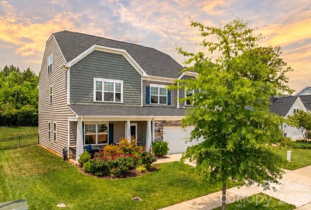 2643 Swamp Chestnut Oak Drive, Gastonia, NC. property listing photo