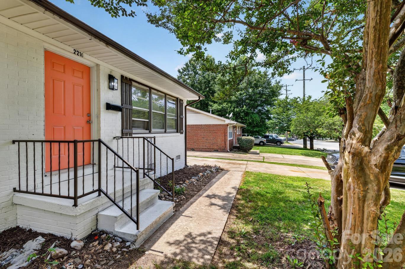 2216 Milton Road, Charlotte, NC. property listing photo
