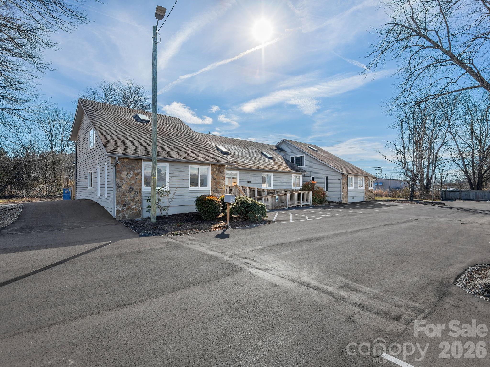 5030 Hendersonville Road, Fletcher, NC. property listing photo